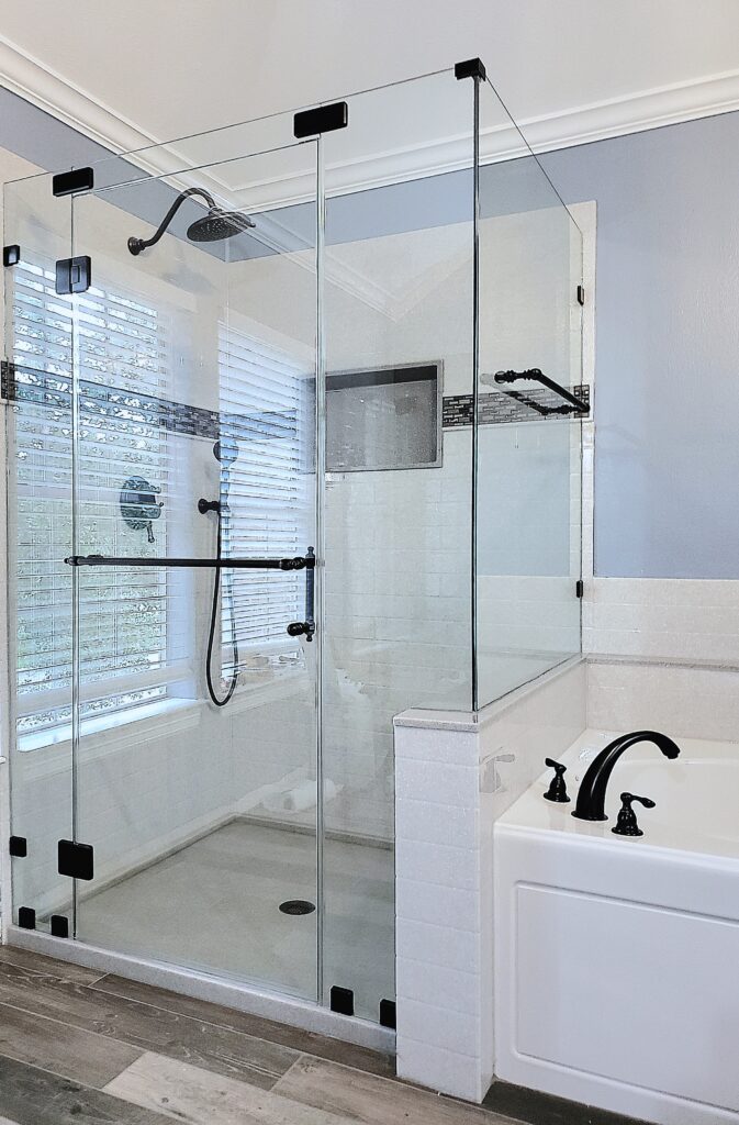 Onyx Shower & Tub Surround Completed 2020 - Put white box with description to cover missing BBs