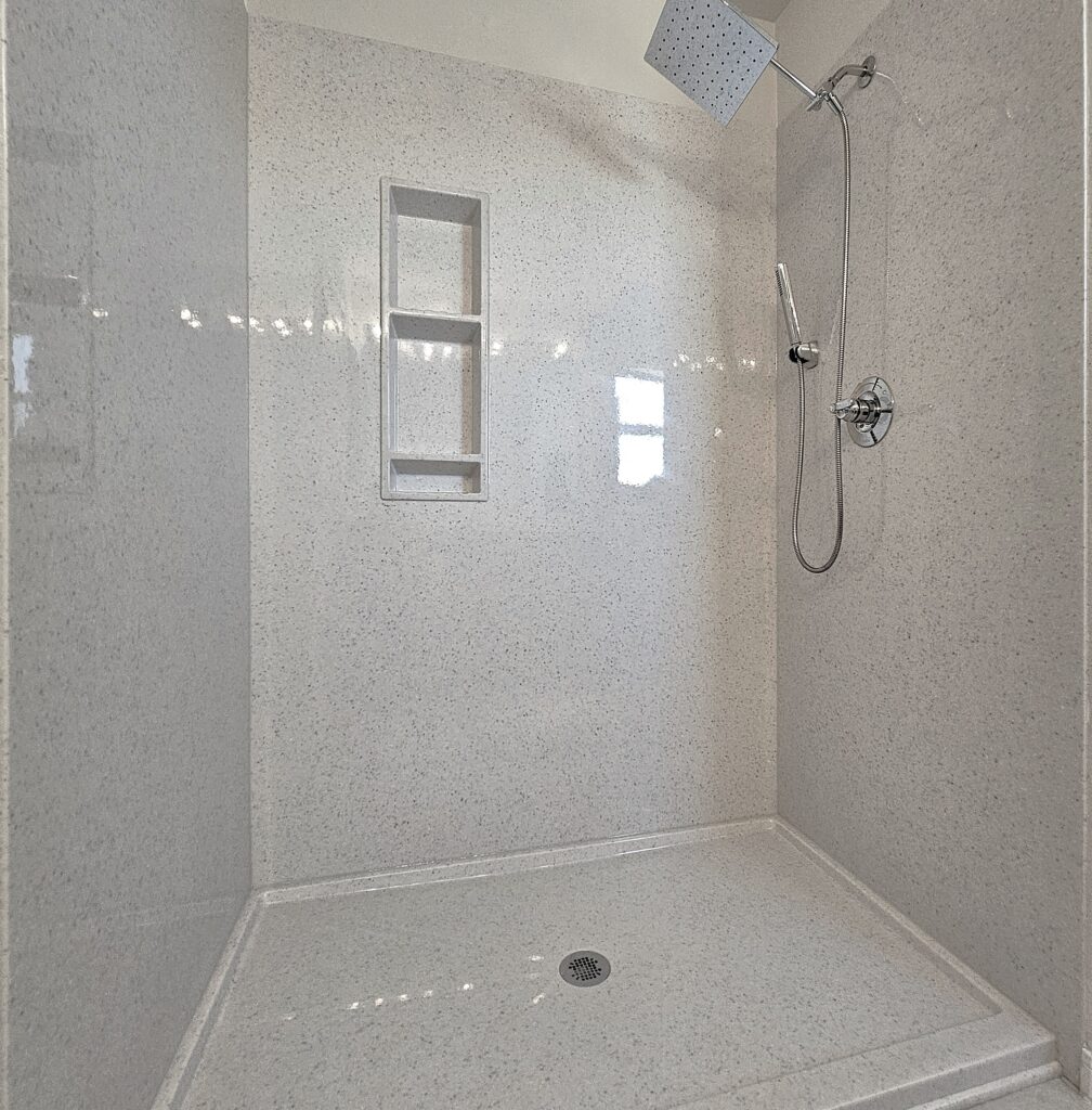 All Solid Surface Shower With Smooth Walls - Katy, TX